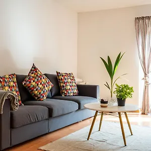 https://grosse-louise-in-der-neustadt-fur-familien-kinder.dresdenhotels.net